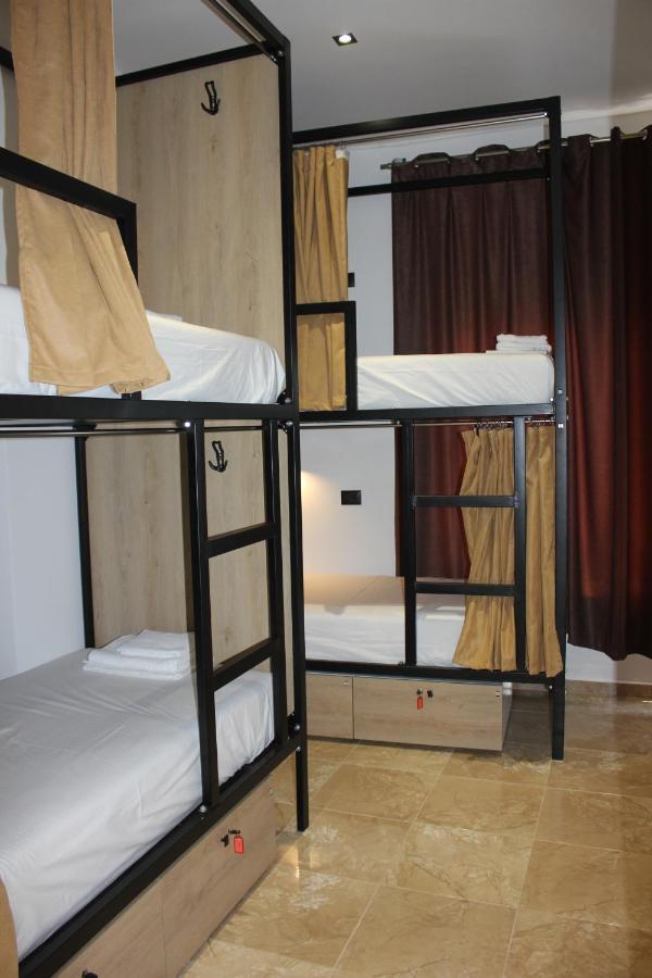 Central Boutique Hostel ساراندا المظهر الخارجي الصورة