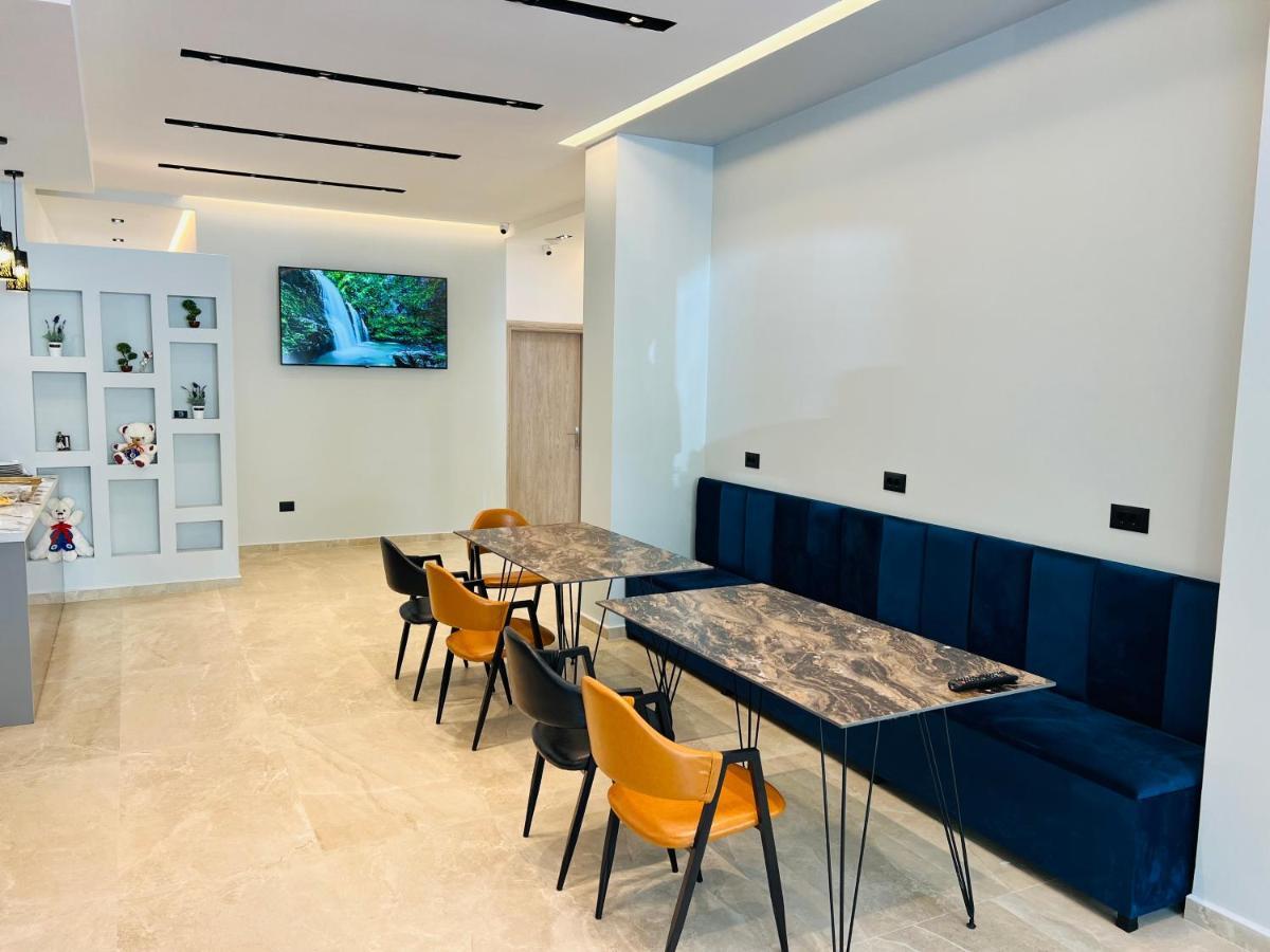 Central Boutique Hostel ساراندا المظهر الخارجي الصورة