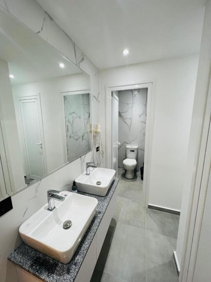 Central Boutique Hostel ساراندا المظهر الخارجي الصورة